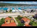 Apartmány Vesna - 200 m from beach A1(2), SA2(2), A3(2) Bibinje - Riviera Zadar  - vegetace (dům a okolí)