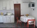 Apartmány Ana- next to the sea A1(2+2), A2(2+3), A3(2+2), A4(2+3) Bibinje - Riviera Zadar  - Apartmán - A1(2+2): kuchyně