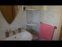Apartmány Fuzu - 50 m from sea: A2(2+1), SA3(2) Bibinje - Riviera Zadar  - Studio apartmán - SA3(2): koupelna s WC