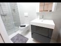 Apartmány Oasis A1(4+2), A2(2+2), A3(2+2) Nin - Riviera Zadar  - Apartmán - A1(4+2): koupelna s WC