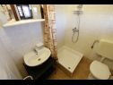 Apartmány Oasis A1(4+2), A2(2+2), A3(2+2) Nin - Riviera Zadar  - Apartmán - A3(2+2): koupelna s WC