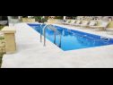 Apartmány Dragi - with pool: A2(4), A3(4), A4(4), A6(2) Nin - Riviera Zadar  - bazén