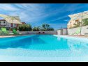 Apartmány Mlađo - swimming pool: A1(4+2), A2(4+2), A3(2+2), A4(2+2) Privlaka - Riviera Zadar  - bazén