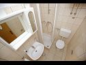 Apartmány Armitage - family friendly: A1(4), A2(4+1), A3(2+1), A4(2+1), A5(2+1) Privlaka - Riviera Zadar  - Apartmán - A5(2+1): koupelna s WC