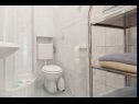 Apartmány Old Stone: SA1(2), A2(4+1), SA4(2) Sukošan - Riviera Zadar  - Apartmán - A2(4+1): koupelna s WC