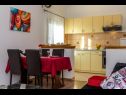 Apartmány Suza - relaxing & beautiful: A1(2+2), A2(4+2) Zadar - Riviera Zadar  - Apartmán - A1(2+2): kuchyně a jídelna