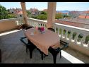Apartmány Ankica - 150 m from beach: A1(2+2), A2(5), A3(4+1), A4(2+2) Zadar - Riviera Zadar  - Apartmán - A4(2+2): terasa