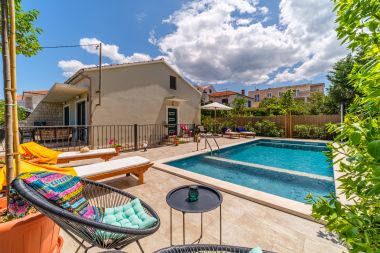 Prázdninový dům/vila Maria - private pool & parking: H(4+1) Supetar - Ostrov Brač  - Chorvatsko 