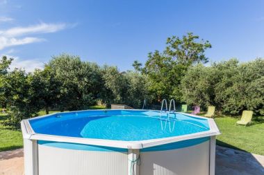 Apartmány Lili-with paddling pool: A1(4+2) Umag - Istrie 