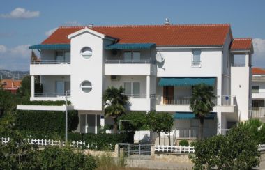 Apartmány Beti - 70 m from sea: A1(2+2), A2(2+2), A3(2+2) Betina - Ostrov Murter 