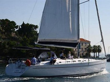 Plachetnice - Beneteau Cyclades 50.5 (code:ULT13) - Kastel Gomilica - Riviera Split  - Chorvatsko 