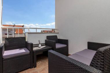 Apartmány Jurmar - with terrace : A1(4+2)  Split - Riviera Split 
