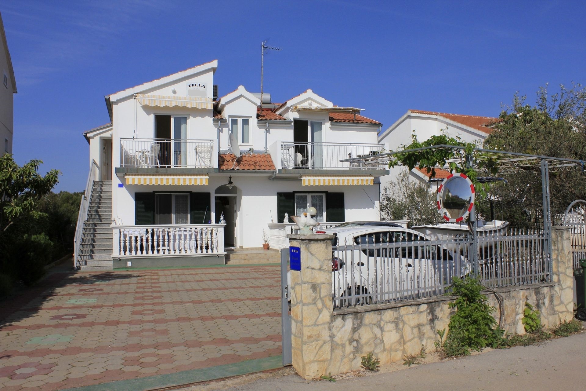 Apartmány Vik - 250 m from beach A1(4), A2(3), A3(2), SA4(2) Brodarica - Riviera Šibenik 