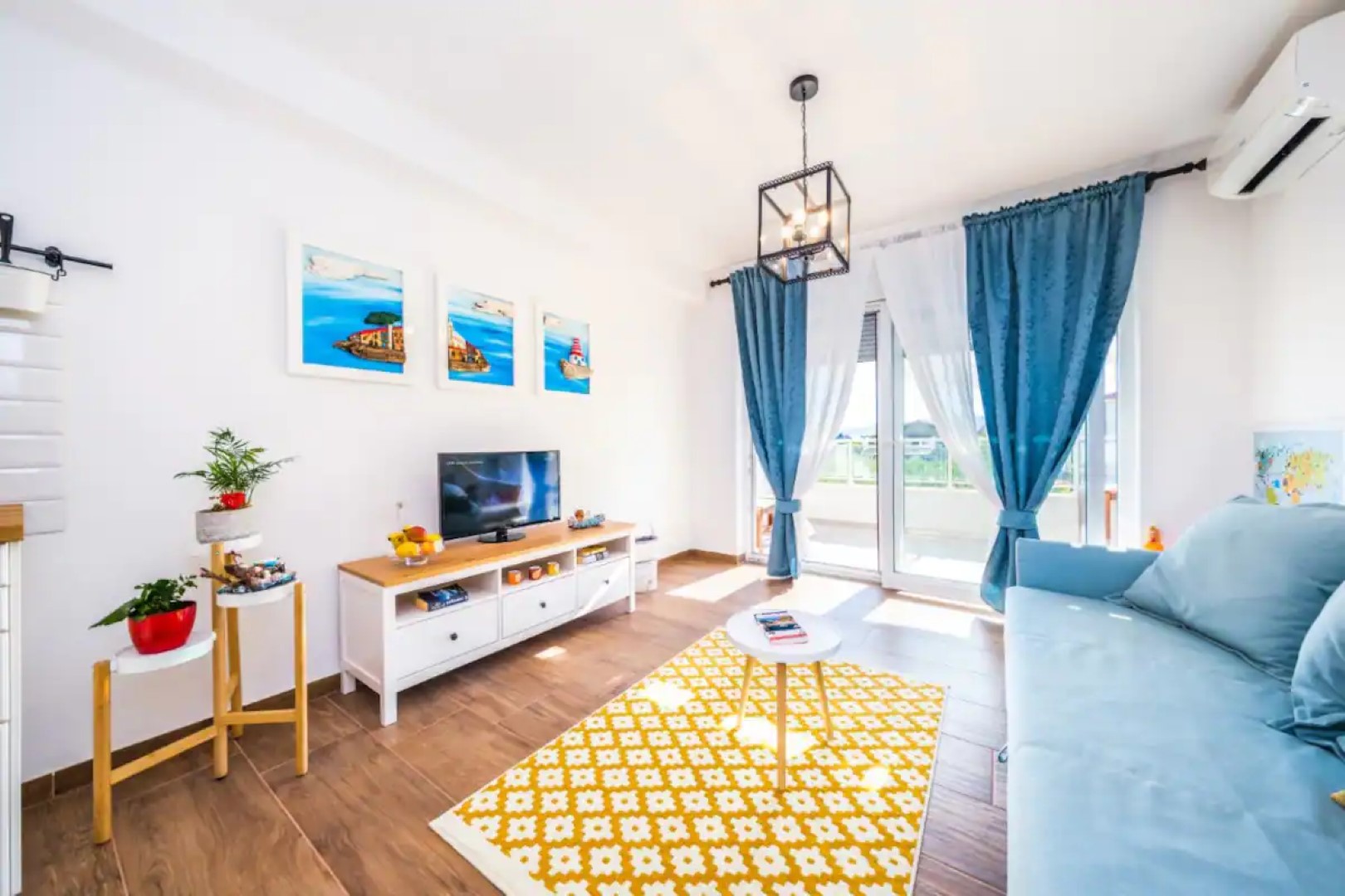 Apartmány Ines - cosy with free parking: A1(4) Kastel Stari - Riviera Split 